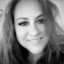 Fondant turning black inside?