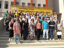 Okulumuza halk otobüsü ve belediye otobüsleri ile ulaşım güzergahları. Erdem Bayazit Anadolu Lisesi Erdembayazital Twitter