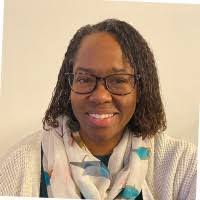 Shannon Stout's Instagram, Twitter & Facebook