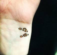 See more ideas about clown fish, fish, sea creatures. I Adore This Tattoo Clown Fish Tattoo On The Wrist Very Cute My Own Design Cute Little Tattoos Small Tattoos Dory Tattoo