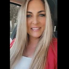 Stephanie Doan's Instagram, Twitter & Facebook