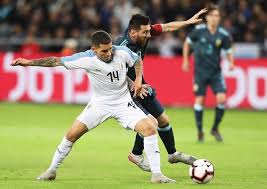Born on february 11th, 1996 in fray bentos, uruguay. Lucas Torreira Impresses Against Argentina And Plays Fantastic Pass In Build Up To Goal