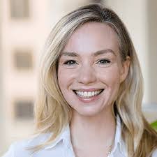 Deborah Mulvany's Instagram, Twitter & Facebook