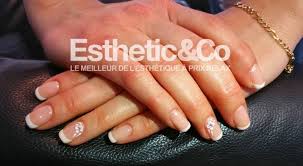 Gel uv french et finition. Ongles Au Gel French Et Couleur Chateauneuf Les Martigues Institut De Beaute A Chateauneuf Les Martigues Esthetic Co