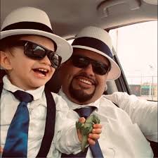 Hey everyone so I'm still looking for more murals that are pachuco/ zoot  suit inspired kinda like this one I found about 4 if anyone knows of  anywhere please let me know