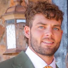 Hunter Clonts and Alexandra Oliva's Wedding Website