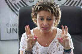 وكان التويجري قد اختتم أمس الجمعة، آخر حلقات برنامجه «الدوري مع وليد»، لشهر رمضان، حيث هنأ الجميع في تغريدة عبر حسابه بموقع التواصل الاجتماعي تويتر، قائلًا: Ø¢Ø®Ø± Ø§Ù„Ø±Ø¬Ø§Ù„ Ø§Ù„Ù…Ø­ØªØ±Ù…ÙŠÙ† On Twitter ÙˆØ§Ø¹Ø¬Ø¨ØªÙ†ÙŠ Ø§Ù„ÙƒØ¨Ø³Ø© Ø§Ù„Ø³Ø¹ÙˆØ¯ÙŠØ© ÙˆØ§Ù„Ù‚Ù‡ÙˆØ© ÙˆØ­Ø±ÙƒØ© Ø¹Ø§Ø¯Ù„ Ø§Ù„ØªÙˆÙŠØ¬Ø±ÙŠ Ø§Ø°Ø§ Ù‚Ø§Ù„ Ù‡ÙƒØ°Ø§ Ø²ÙˆØ¬Ø© Ù…Ø¯Ø±Ø¨ Ø§Ù„Ù‡Ù„Ø§Ù„ Http T Co H5qj7m50ad