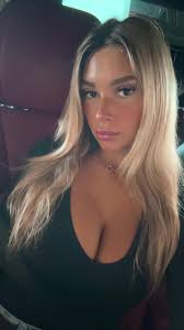 Sydney Monroe Ig Story