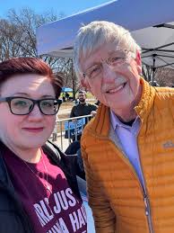 Undergraduate and Post-Baccalaureate Volunteer Research Assistants