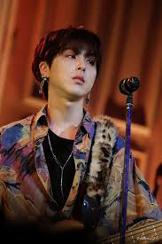Pin By Desi On Kpop Korean Pop Idol Korean Pop South Korean Boy Band