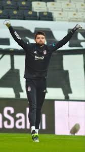 Bloğun amacı insanlara ilk defa görecekleri duvar kağıtları ve ilk defa duyacakları bilgiler vermek. Ersin Destanoglu Icin 64 Fikir 2021 Futbolcular Kaleci Siyahin Gucu