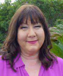 Victoria Ackerman's Instagram, Twitter & Facebook