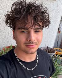 Nathaniel Strange's Instagram, Twitter & Facebook