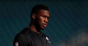 Latest on las vegas raiders wide receiver nelson agholor including news, stats, videos, highlights and more on espn. Nelson Agholor S Girlfriend Meet Sizzling Hot Beauty Blogger Viviana Volpicelli