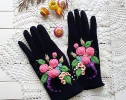 Women S Embroidered Gloves Golden Time Etsy Elegant Gloves Embroidered Gloves