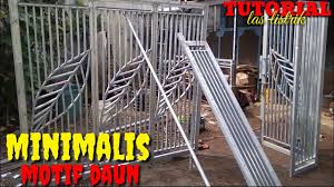 Yang membuatnya unik adalah terdapat ornamen atau motif di berbagai sudut pagar terutama di bagian tengahnya yang dilapisi kuningan. Cara Pembuatan Pagar Minimalis Motif Daun Pintu Dorong Part 2 Youtube