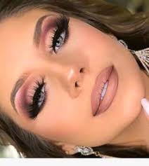 Amanda Curiel (mandycuriel)