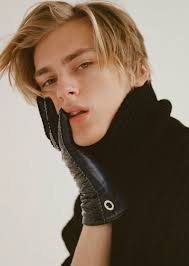 Hazel Cloud (Hazelcloud123)