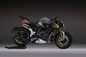 Meccanica verghera agusta or mv) is a motorcycle manufacturer founded by count domenico agusta on 19 january 1945 as one of the branches of the agusta aircraft company near milan in cascina costa, italy. Mv Agusta Brutale 1000 Rr Mehr Gewalt