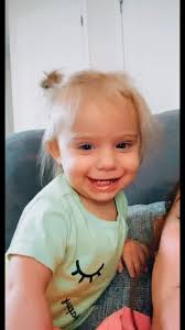 Olivia Johnston (@olivialynnj)