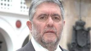 Enrique Arango's Instagram, Twitter & Facebook