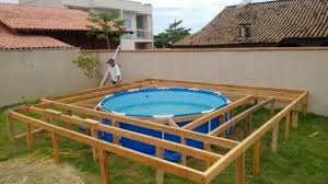 Du Musst Keinen Teuren Pool Kaufen Wenn Du Handwerklich Geschickt Bist Schwimmbader Hinterhof Gartenpools Und Pool Im Garten