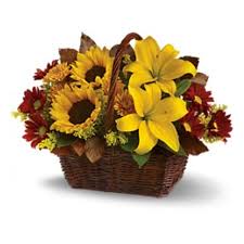 Reliable, easy and fast flower delivery anywhere in nyc, 7 days a week, by plantshed, your trusted manhattan florist. Golden Days Basket Menifee Ca Florists Florist In Menifee Heaven Scent Flowers