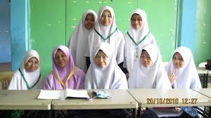 Sekolah rendah agama kalumpang kuala kubu bharu, selangor, malaysia, 44010. Yuran Sekolah Rendah Agama Selangor Red Pastel E
