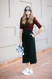 Black And White Square Pants Outfit Ideas A Superstar Square Pants Outfit Casual Pants Outfit Casual Fashion Outfits