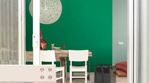 Avec les bonnes idées, vous pourrez en faire un mur tendance qui ne sera plus jamais vide. Cinq Idees Pour Creer Un Pan De Mur Peintures De Couleurs Pour Les Interieurs Et Les Exterieurs Idees Deco Dulux Valentine