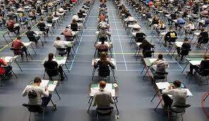 Scholen zijn dicht, evenementen gaan niet door en kroegen zijn gesloten. De Scholen Dicht Wat Is Daar De Zin Van De Volkskrant