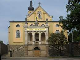 Es erklingt das vollgeläute der kath. Stadtpfarrkirche Maria Himmelfahrt Stadtpfarrei Maria Himmelfahrt