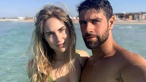 La giovane infatti ha lavorato con. Gilles Rocca Pazzo Della Fidanzata Miriam Galanti Le Parole Sul Matrimonio
