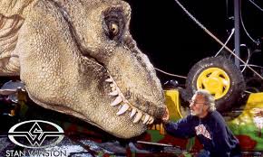 Scientists believe this powerful predator could eat up to 500 pounds (230 kilograms) of meat in one bite. Jurassic Park T Rex Robot As Dangerous As A Real Dinosaur Stan Winston School Of Character Arts