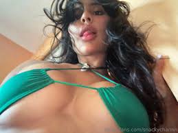 snaxychann Leaked photo 17913604 - Leakedzone