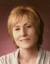 Teresa Draheim's Instagram, Twitter & Facebook