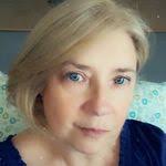 Leann Schuster's Instagram, Twitter & Facebook