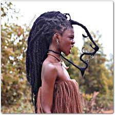 34 Random Impressive Weird Funny Pictures 43 16 Hair Styles Queen Hair Hair