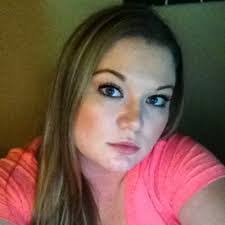 Amber Shugart's Instagram, Twitter & Facebook