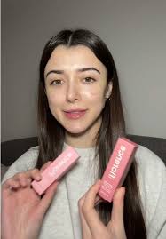 Austin Butler Florence Pugh Bag