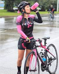 Please refer to rei's website for the great features of this bike. Blog Pedalnorth Com The Rain Is No Excuse For Not Riding Regrann App From Thegirlbike And Th Madchen Auf Fahrradern Radsportbekleidung Radfahren Madchen