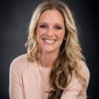 Laura Chimento's Instagram, Twitter & Facebook