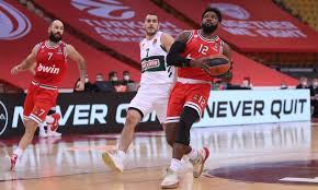 Έγιναν γνωστά τα ονόματα των διαιτητών για την 3η αγωνιστική των play offs και των play outs της super league 1. Live Olympiakos Pana8hnaikos 77 87 Fosonline