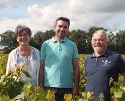 By bruno cormerais (author), gontran cherrier (author). Notre Histoire Domaine Bruno Cormerais A Clisson 44