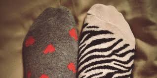 Il 21 marzo ricorre la giornata internazionale delle persone con sindrome di down e tra le varie iniziative di sensibilizzazione torna quella lanciata anni fa dalla fondazione jérôme lejeune e world youth alliance: Oggi E La Giornata Dei Calzini Spaiati Bigodino