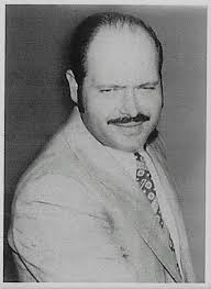 José Antonio Loarca Gutiérrez Amigo de todos A 30 años de su trascendencia  a la luz. Vio la luz en la centenaria ciudad de Santiago de Querétaro el 12  de febrero de