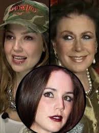 Mantente informado con las últimas noticias, videos y fotos de laura zapata que te brinda univision | univision. Thalia And Laura Zapata On Niece Camila Sodi S Divorce Famousfix Com Post