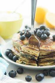 436 calories 15 g fat (4 g saturated) 54 g carbs 25 g sugar 6 g fiber 23 g protein. Lemon Blueberry Greek Yogurt Pancakes Recipe
