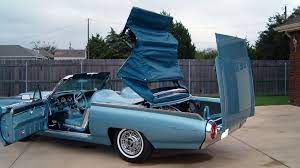 1963 Ford Thunderbird Convertible Vtci Senior Division Vehicle Mecum Auctions Ford Thunderbird Classic Cars Vintage Classic Cars Trucks