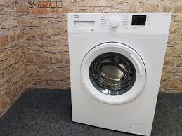 However, if you're single or only have a small family, a 5 or 6kg washing machine is more than sufficient, and will easily hold a single duvet. Beko 8kg 1400 Spin Wtb840e1w Washing Machine J2k Appliances